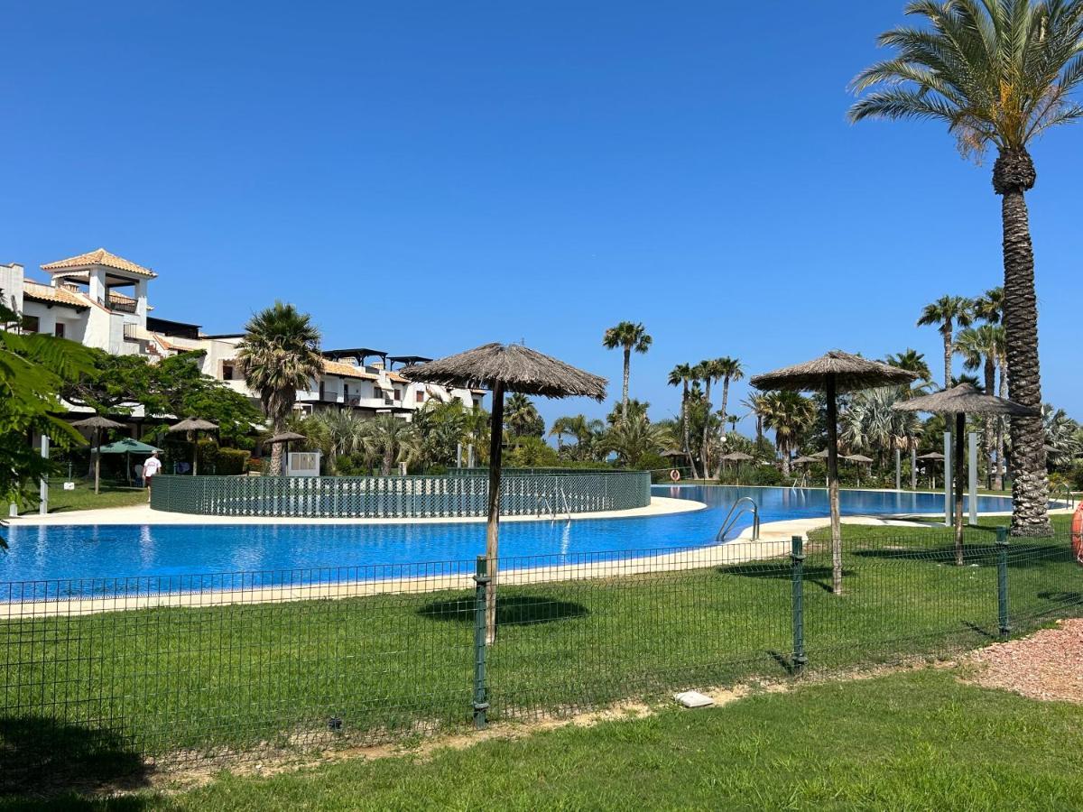 Atico Junto Al Mar,Acceso Directo A La Playa,Jardines De Nuevo Vera,Wifi Eksteriør billede